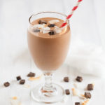 Chocolate Milkshake {with raw cacao}