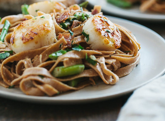 Pasta with Seared Scallops, Crisped Prosciutto, and Asparagus