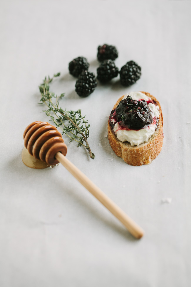 Blackberry Thyme Crostini with Creamy Blue Cheese
