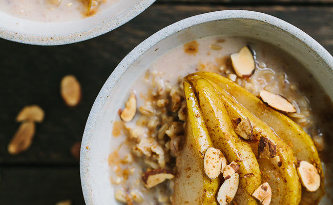 Creamy Whole Oats with Cardamom Roasted Pears