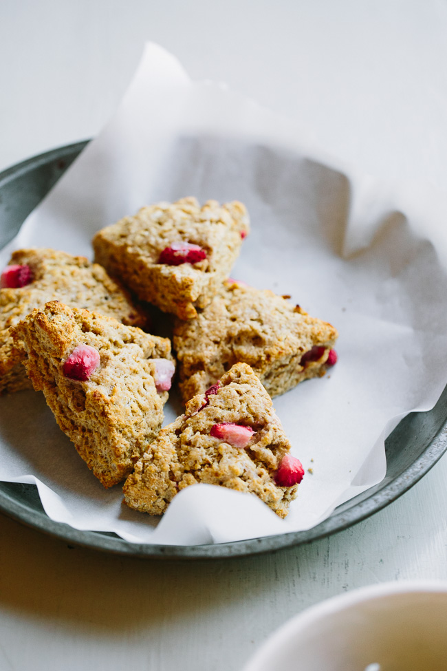 Strawberry Oat Yogurt Scones