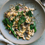 Intant Pot Garlicky White Beans with Broccolini