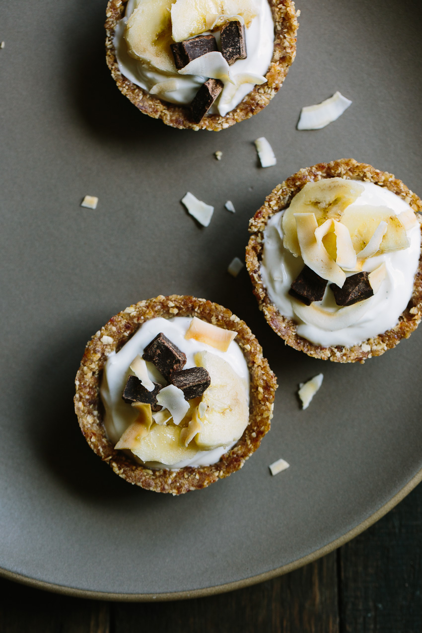 No-Bake Oat Pecan Granola Yogurt Cups