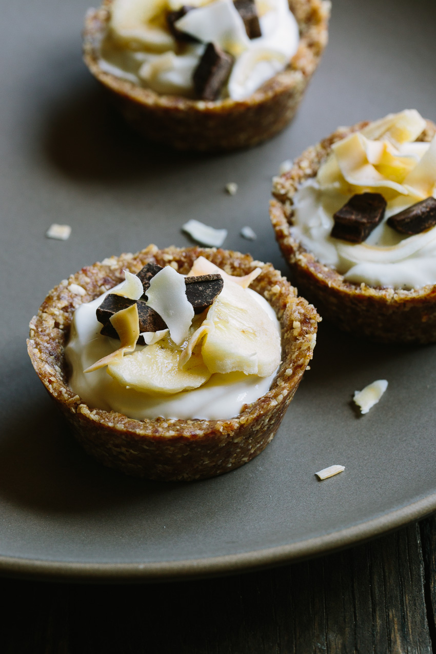 No-Bake Oat Pecan Granola Yogurt Cups